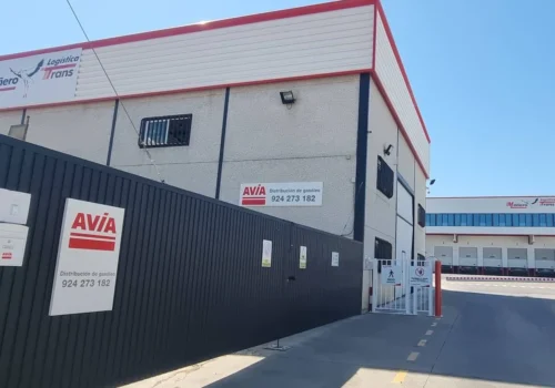 Avia inaugura un nuevo centro de distribución de carburantes en Mérida