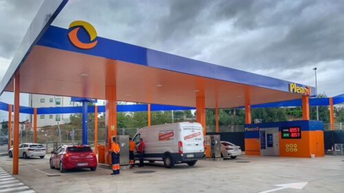 Vigo sigue apostando por las gasolineras low cost: Plenoil abrirá su quinta estación en Baixada ó Pontillón