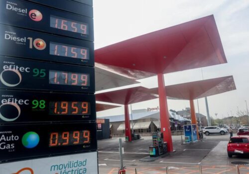 Los ingresos de las gasolineras cayeron un 11% en 2023, afectadas por la bajada de precios