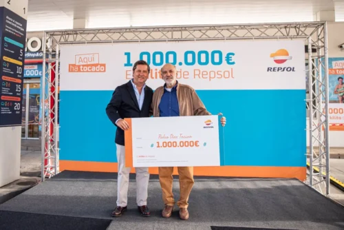 Repsol premia con un millón de euros a un afortunado vecino de León por repostar con Waylet